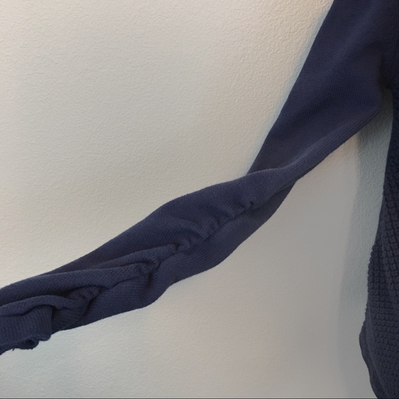 SHAE Chain Net Drape Cardigan - Picture 3 of 6